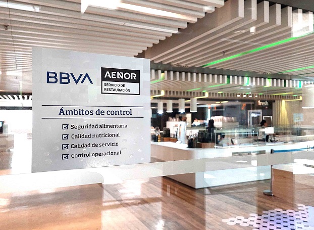 BBVA receives the Catering Services certificate for its buildings